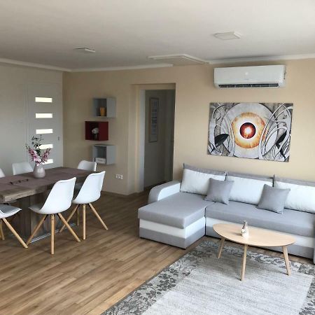 Villa Relax Komfortlak Gárdony Zewnętrze zdjęcie