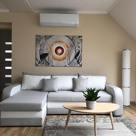 Villa Relax Komfortlak Gárdony Zewnętrze zdjęcie